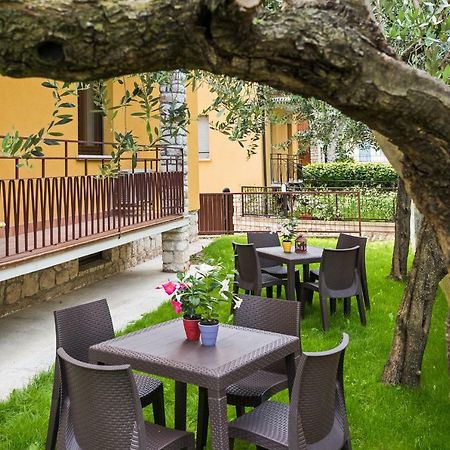 Ortaglia B2 Lägenhet Torri Del Benaco Exteriör bild